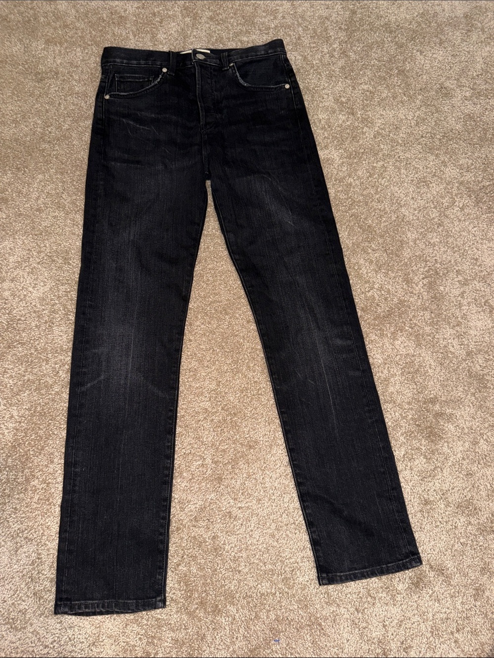 Women's Straight-Leg Jeans in Black - Classic Denim - size 27